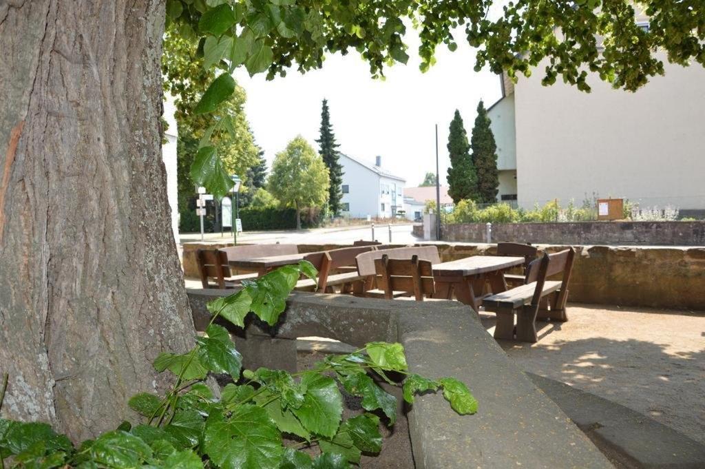 Landgasthof-Hotel Zur Linde Großenlüder 외부 사진